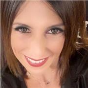 Laureata impartisce lezioni di recupero e potenziamento ai bambini di scuola primaria e secondaria di primo grado